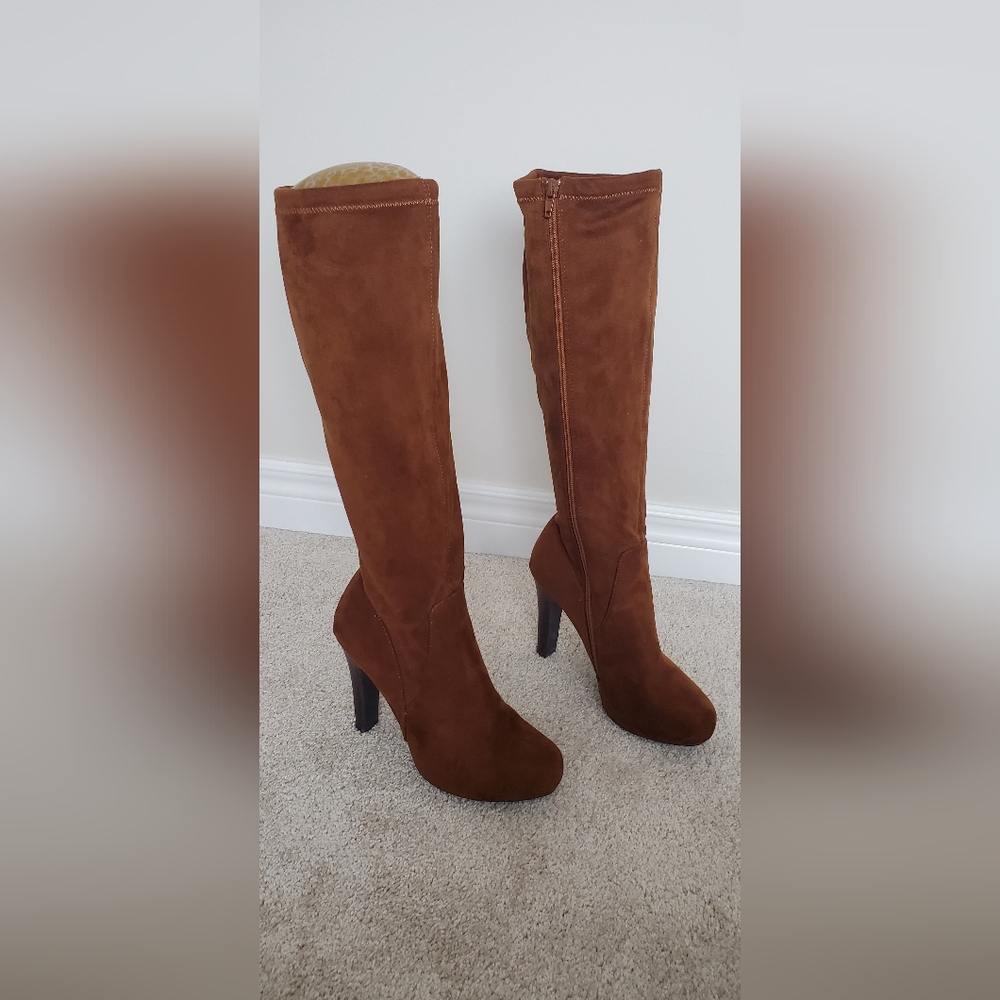 Brown tall boot